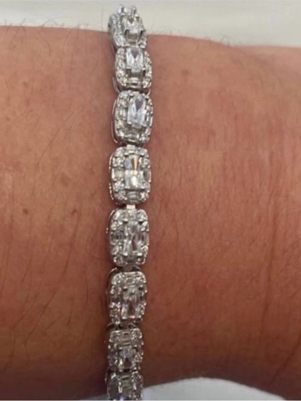 Rhodium plated over 925 silver 8 inch, 8.00ctw Moissanite tennis bracelet